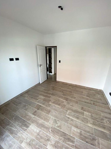 Imagen 6 de 12 de Departamento A Estrenar 2 Amb. - Miñones 2592 - L. Del Mirador