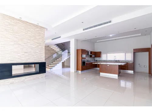 Venta Casa 5 Residencial Alpes