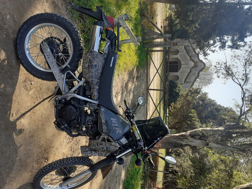 Imagen 4 de 4 de Moto Kawasaki Klr250