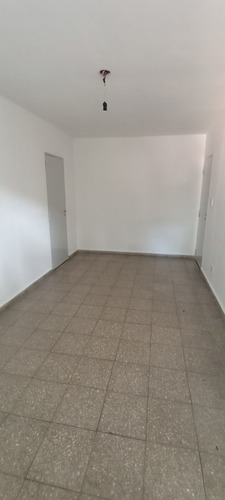 Imagen 3 de 8 de Alquilo 1 Dormitorio, Virasoro 187