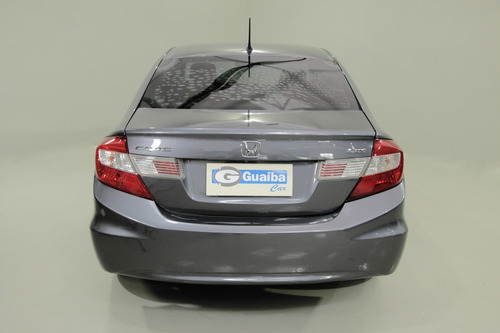 Imagem 9 de 14 de Honda Civic 1.8 Lxs 16v Flex 4p Manual
