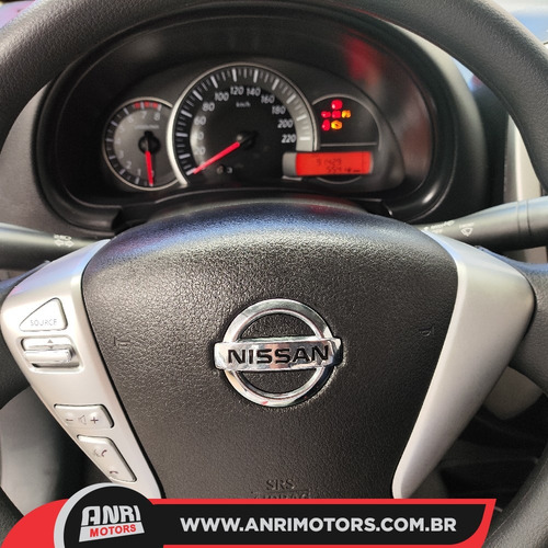 Nissan Versa 1.0 12v S 4p