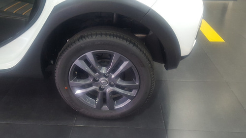 Renault Sandero Stepway Intens 1.6 Nafta 0km 2021