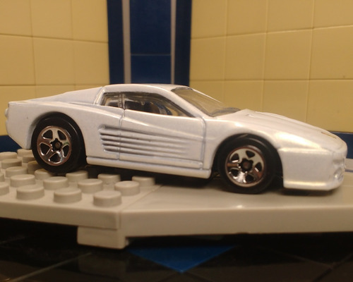 Priviet Exotic Ferrari F512m Testarossa Bco Hot Wheels Hw 1