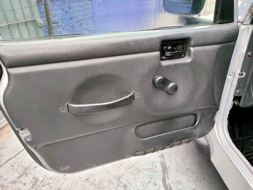 Imagen 3 de 15 de Jeep Wrangler 2003 X Techo Duro Automatico 6 Cilindros