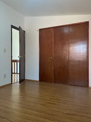 Se Vende Casa En Lomas De Vistahermosa