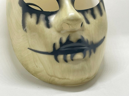 Espeluznante máscara integral de carnaval con forma de ángel, ojos negros, cruz, color blanco