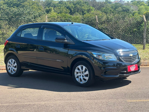 Chevrolet Onix 1.4 MPFI LT 8V FLEX 4P MANUAL