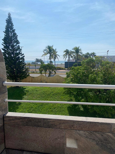 Preciosa Casa Con Vista Al Mar En Acapulco Diamante