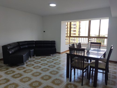 Apartamento En La Trigaleña Baja, Valencia Residencia Futuro Inmobiliaria Maggi 2107