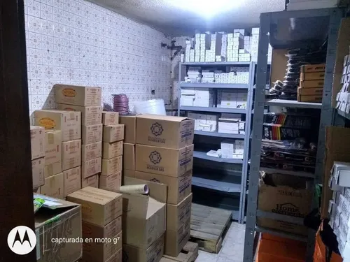 Vendo Casa Bodega Marsella $900 Millones. Permuto Por Menor Valor. Propongan