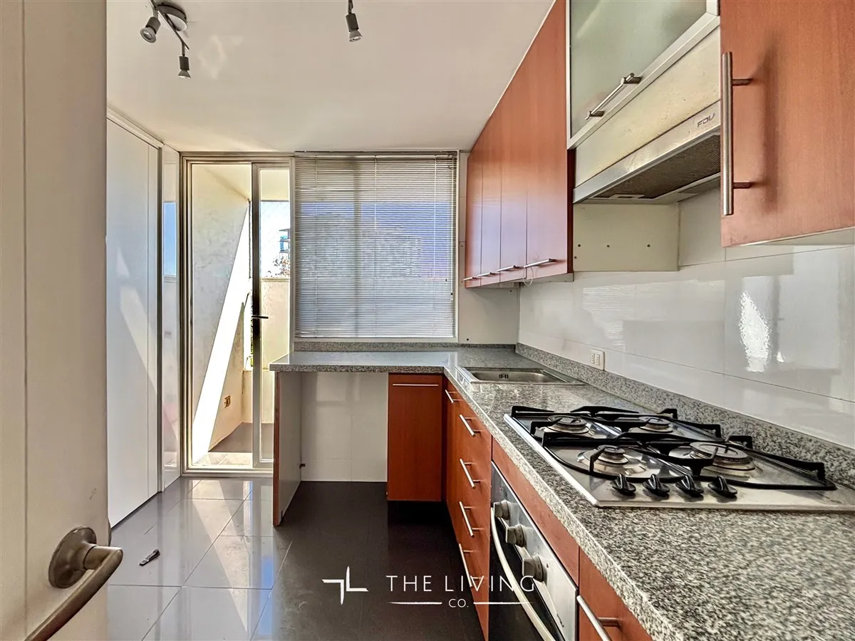 Imagen 4 de 10 de Departamento En Arriendo De 2 Dorm. En Las Condes Cod 5.780