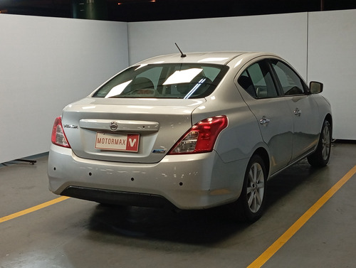 Nissan Versa 1.6 Advance Mt
