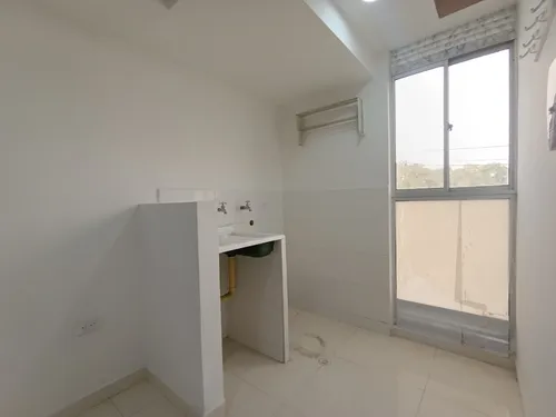 Apartamento En Arriendo En Prados Del Este. Cod A30473