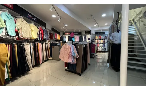 Venta Local De 160mts2 En Cosmocentro, Sur De Cali 10136.e