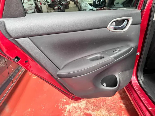 Nissan Sentra 1.8 Advance Cvt