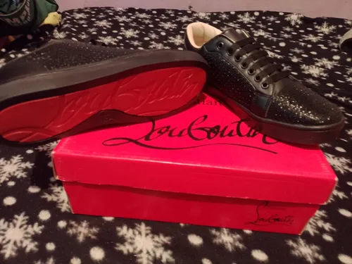 Christian Louboutin Clon