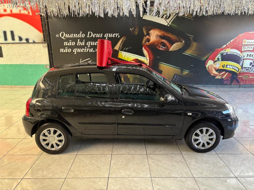 Renault Clio 1.6 PRIVILÉGE 16V FLEX 4P MANUAL