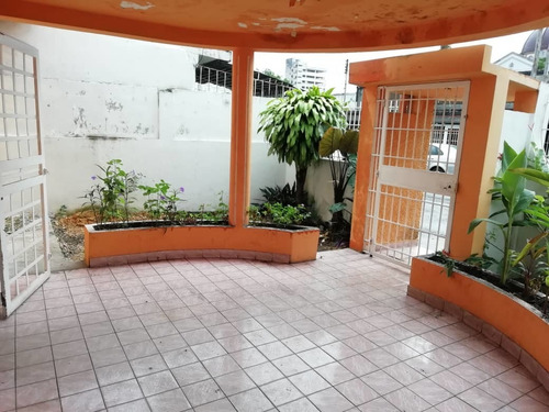 Imagen 2 de 10 de Se Alquila O Se Vende Casa En El Sector Centro Al02-997sc-lvill