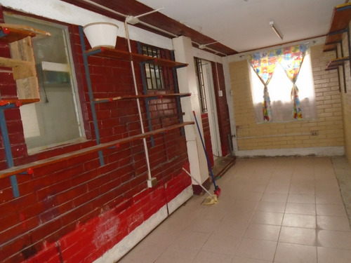Residencial Comercial 3d 1b Con 95m2 De Superficie.