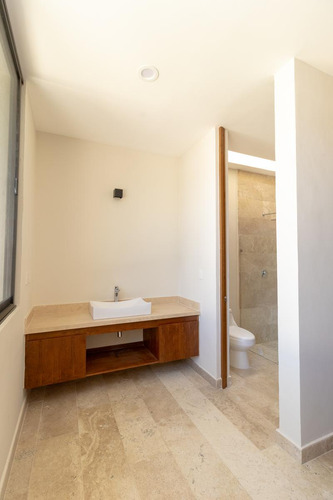 Casa En Venta En Privada Residencial Playa Del Carmen (1187)