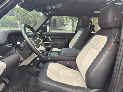 Land Rover Defender 90 Dynamic 2022