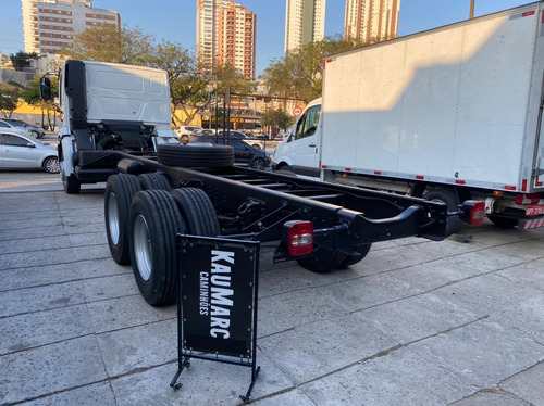 Imagem 6 de 10 de Vw 24-280 Consteletion Prime Ano 2022 Chassis 0km