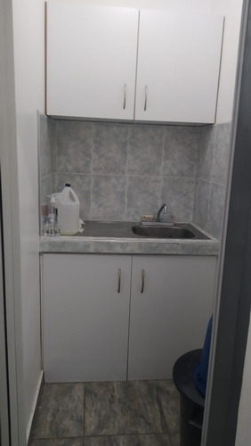 Clínica En Venta Ubicada En La Florida