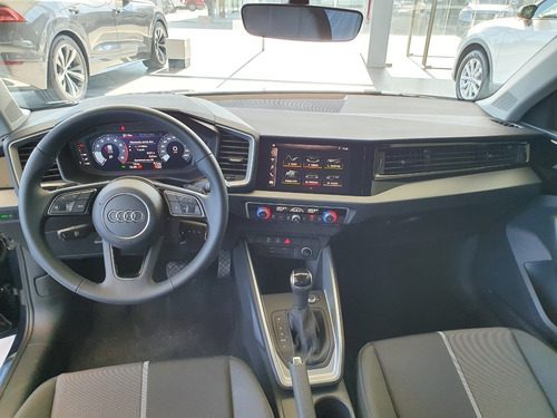 Imagen 8 de 9 de Audi A1 30 Tfsi