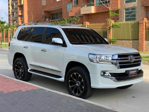 Toyota Land Cruiser 2016 4.5 Imperial Fl Lc200 Diésel