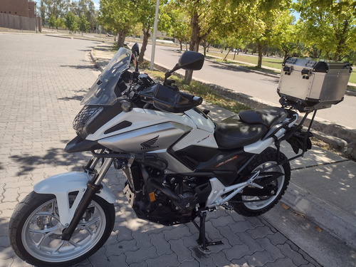 Motor Bicilindrico 750 Cc Económica De Combustible