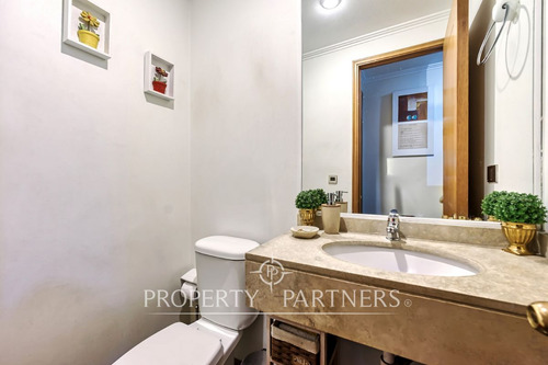 Casa En Condominio Con Excelente Ubicacion, A Paso...