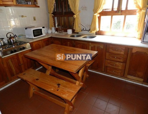 Imagen 5 de 16 de Casa En Alquiler, El Chorro