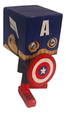 Muñecos De Personajes En Madera Capitán América