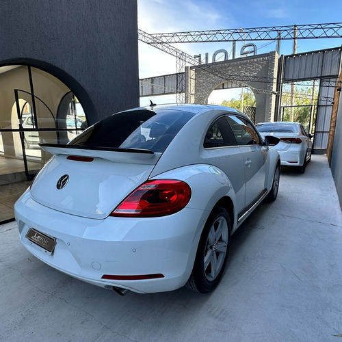 Volkswagen Beetle 2.0 Sport Dsg