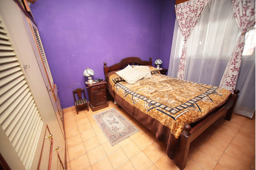 Imagen 26 de 30 de Venta Casa 5 Ambientes Patio Tablada Permuta