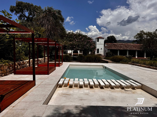 Venta Departamento 1 Dormitorio Vaqueros Con Cochera