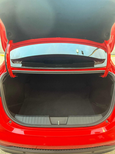 Fiat Cronos 1.8 16v Precision