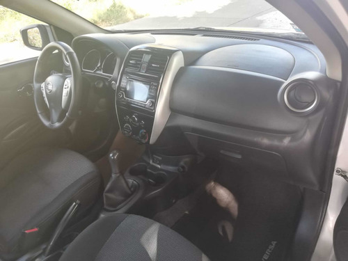 Imagen 11 de 15 de Nissan Versa 2018 1.6 Advance Mt