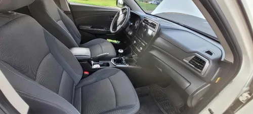 SsangYong Tivoli 1.6 Active 4X2