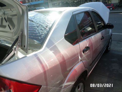 Ford Fiesta Max 1.4 4p Ambiente Tdci 2009