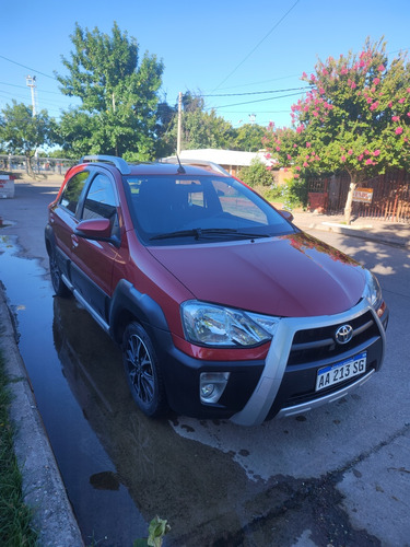 Toyota Etios 1.5 Cross