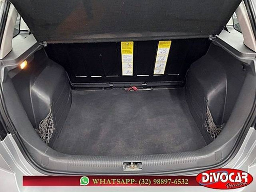 Volkswagen Spacefox 1.6 Msi Comfortline 8v Flex 4p Manual