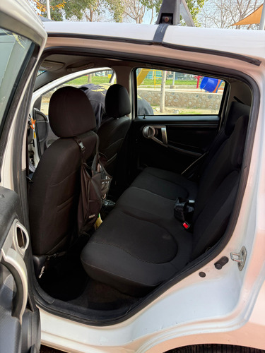 Jac J2