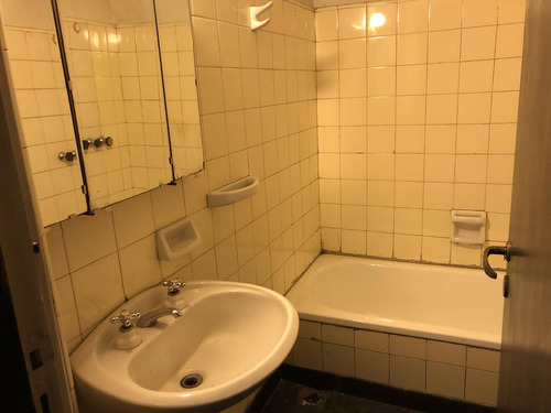 Oficina En Venta En El Centro, San Nicolás - Oportunidad Única Inversión - 105m2