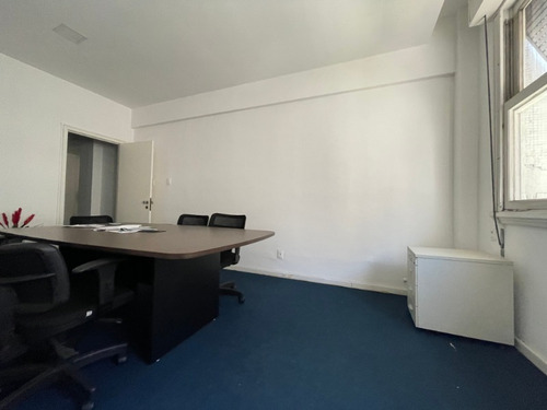 Imagem 12 de 18 de Aluga Sala Comercial Espaçosa E Pronta Para Entrar Na Rua Graça Aranha, Centro Da Cidade - Sa00009 - 34158039