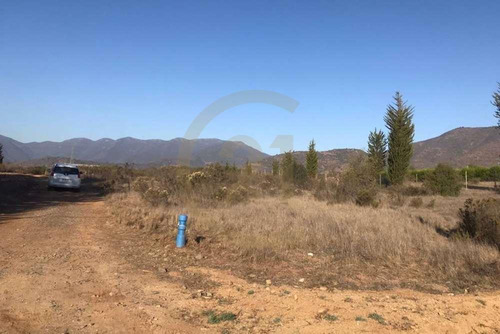 Venta Parcela En Condominio.