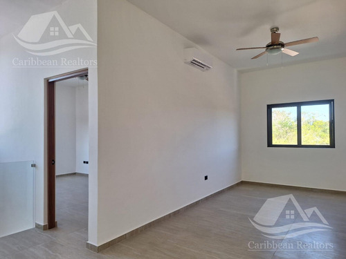 Casa En Venta En Lagos Del Sol Cancun
