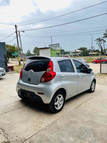 Jac J2 900cc Luxury