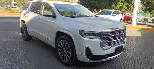 GMC Acadia Denali